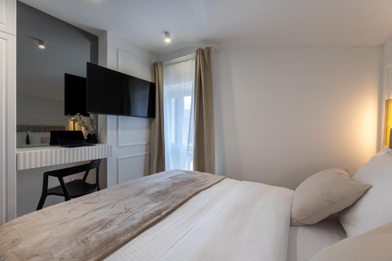 Palace Luxury Rooms Split Dış mekan fotoğraf